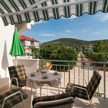 Stjepan Apartment